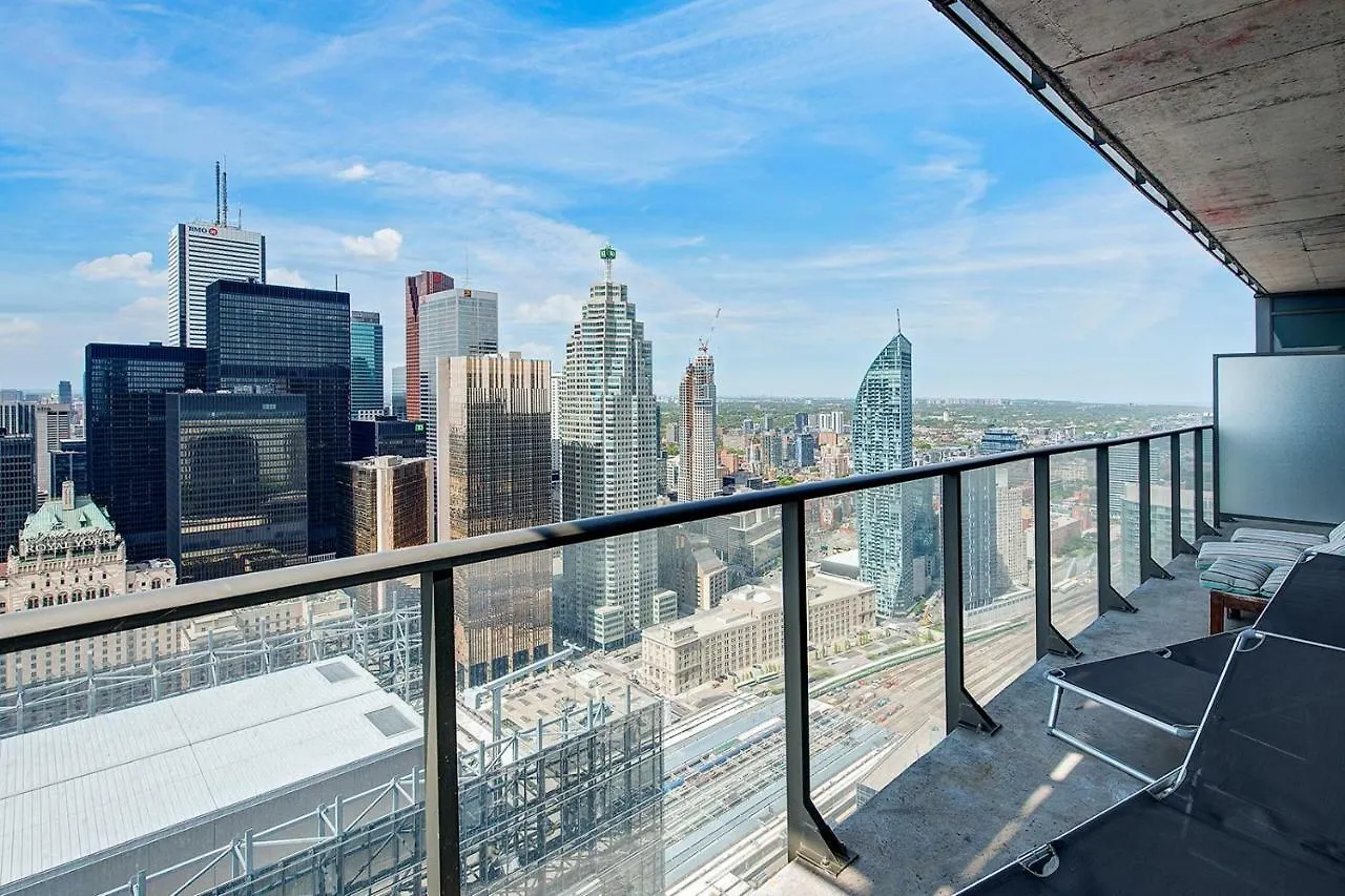Luxury Penthouse With Unbeatable View Spacious 3 3 Toronto Canada