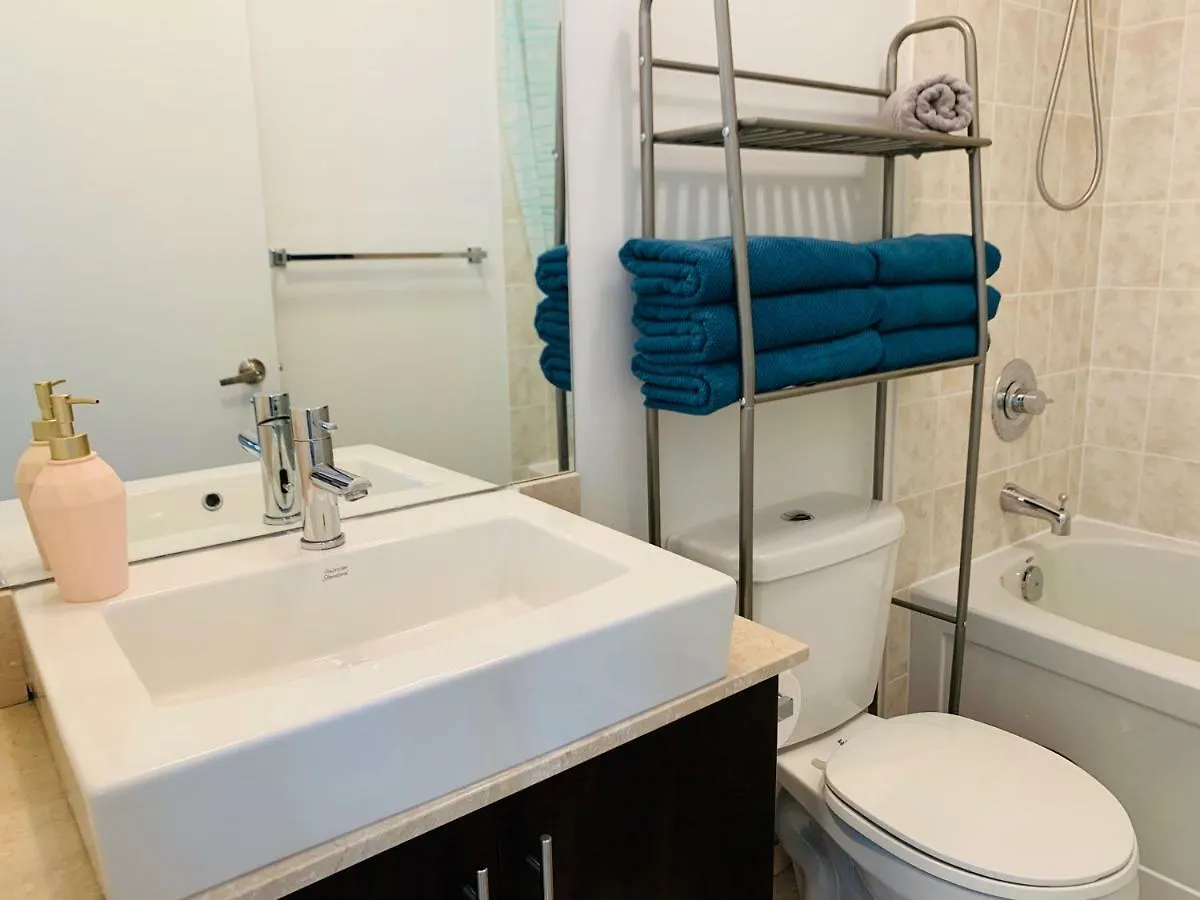 Luxury Penthouse With Unbeatable View Spacious 3 3 Toronto 0*,