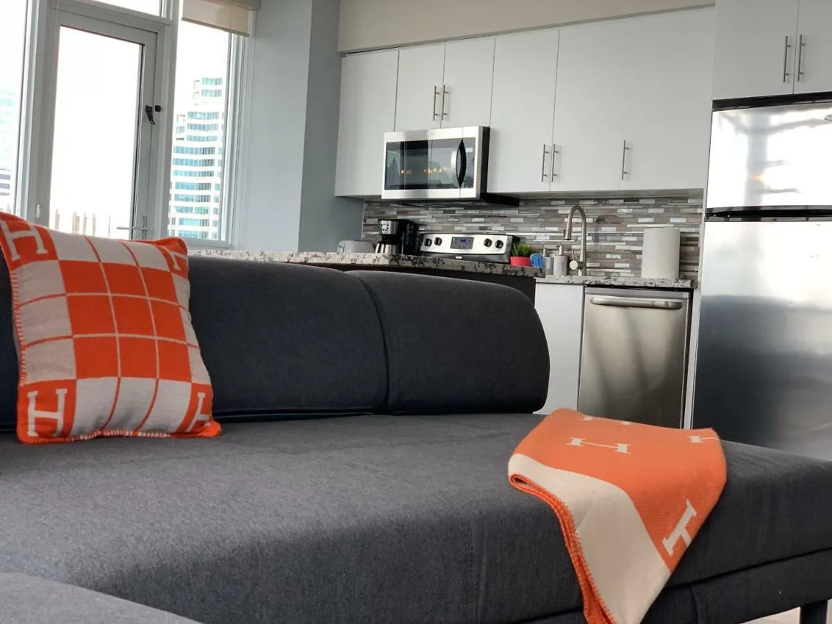 Luxury Penthouse With Unbeatable View Spacious 3 3 Toronto 0*,  Canada